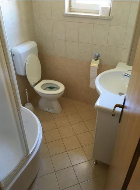 Iva Apartments Novigrad  Luaran gambar